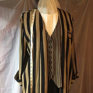 Perceptions- suit coat and skirt. W/ removable bib